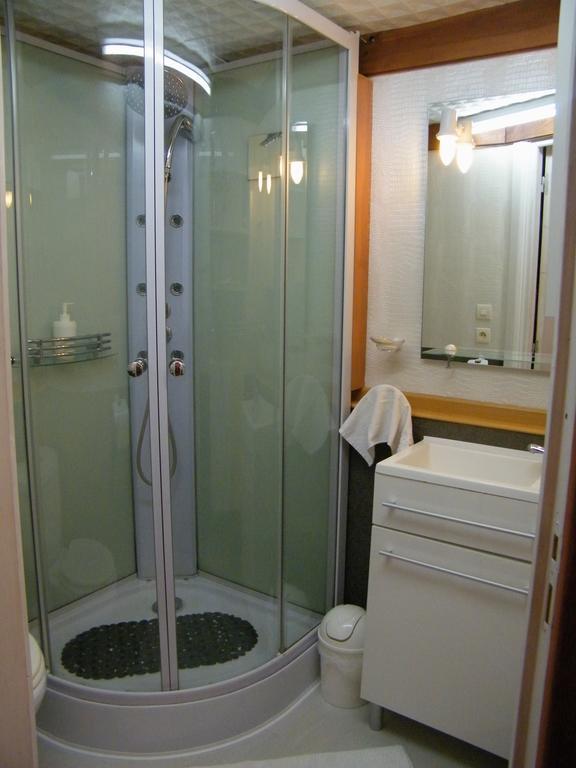 Chambres D'Hotes La Maison Sur Le Port Meze Room photo